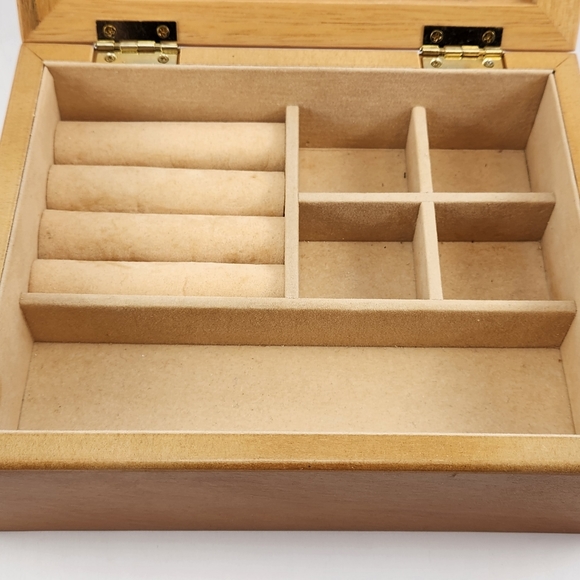 Jewelry Box, Grandmother's Love - Picture 3 of 4